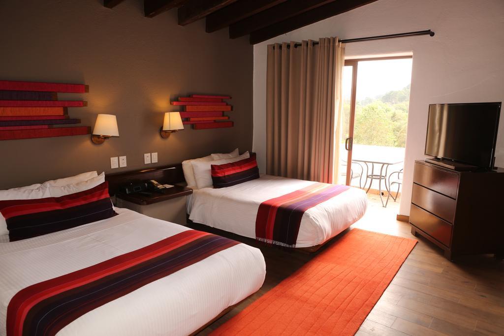 Hotel Avandaro Golf & Spa Resort فالي دي برافو المظهر الخارجي الصورة